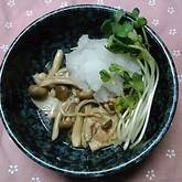 炒めキノコのおろし和え
