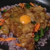 お昼ご飯にビビンバ風焼き肉丼 子供も喜ぶ