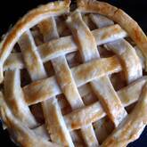 初めてでも作れる！基本のアップルパイ