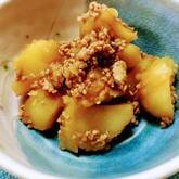 ジャガイモと鶏そぼろのバターしょうゆ煮