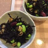 豆とヒジキの彩マリネ