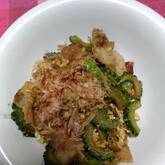 ニンニク香る！豚とゴーヤの卵炒め