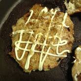 ホットプレートでお好み焼き