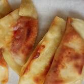 カリッとチーズの包み揚げ