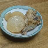 しみしみ大根とほろほろ手羽の煮物