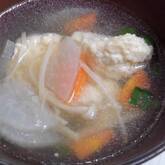 うまみたっぷり！鶏つくねの具だくさんスープ