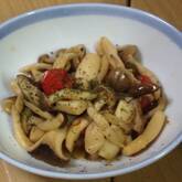 キノコのピリ辛甘酢炒め