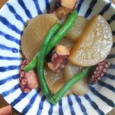 タコと大根の煮物