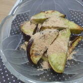 サツマイモのきな粉がけ