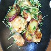 サツマイモと鶏肉のピリ辛甘酢炒め