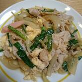 少ない材料で！こってり豚ニラ炒め