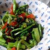 カブの葉のピリ辛炒め