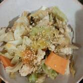 春キャベツと豚のゴマみそ炒め