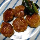 ふんわりやわらか！鶏つくね シンプルな味わいで止まらぬ美味しさ