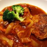 煮込みハンバーグ