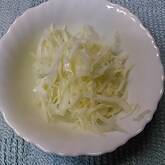 キャベツのシンプルサラダ