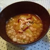 サツマイモと天かすのみそ汁