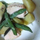 ジャガイモと鮭のサラダ