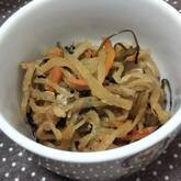 切干し大根と油揚げの煮物