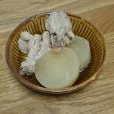 しみしみ大根と鶏手羽元の煮物