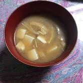 エノキと豆腐のみそ汁