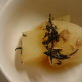 大根料理の定番 ごま油香る しみしみ大根の煮物