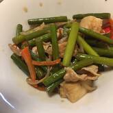 ちゃちゃっと完成！豚肉とニンニクの芽の中華炒め