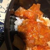 簡単おいしい煮込みハンバーグ 家庭的な味わい