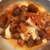 ソーセージとトマトの炒め物