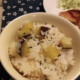 秋の定番さつまいもご飯 炊飯器で簡単シンプル！ほくほく甘い