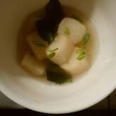 ワカメと麩のおみそ汁