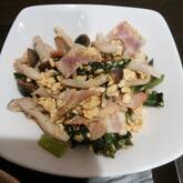 子どもも喜ぶ！菜の花とベーコンのニンニク炒め