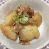 ジャガイモとベーコンの甘煮
