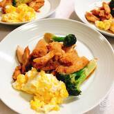 鶏とブロッコリーの炒め物