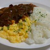 簡単！自家製デミグラスソースのオムライス