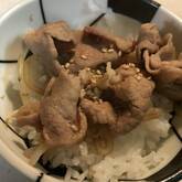 中華ショウガ焼き丼