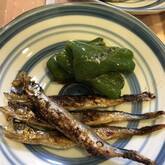 シシャモとシシトウのバター焼き