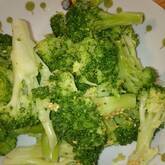 ブロッコリーのゴマ和え