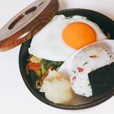 野菜たっぷり！あっさり塩焼きそばのお弁当