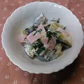 サツマイモのヨーグルトサラダ