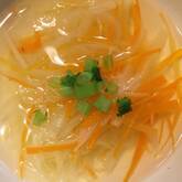 細切り野菜スープ
