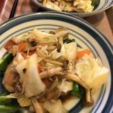 こってりが人気！ガリバタチキン