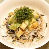 アボカドシラス丼