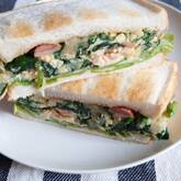 オープンオムレツサンド