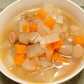 具だくさん！コロコロ野菜のコンソメスープ