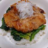 ブリの照り焼き丼