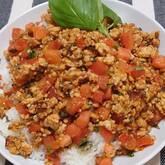 鶏そぼろバジル丼