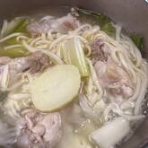 韓国の水炊き「タッカンマリ」