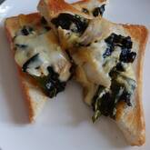 ワカメキムチトースト