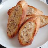 アンチョビバターパン